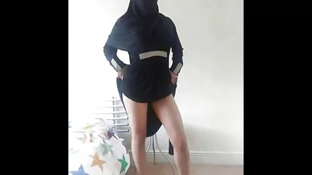 Hermosa mamá de grandes videos sexo español latino pechos, un culo grueso y un chico