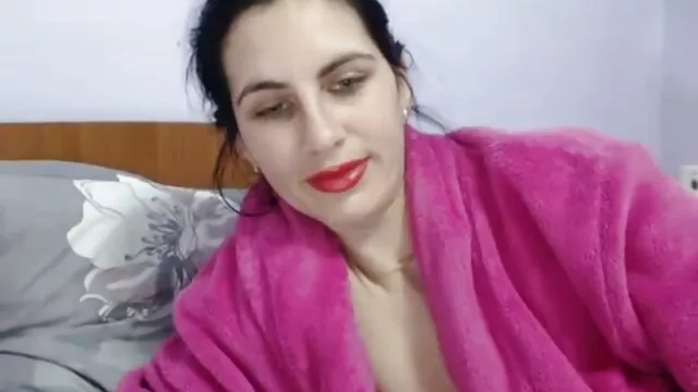 Interracial IR videos xxyyxx en español latino POV # 3 (Nena de ébano en el porche)
