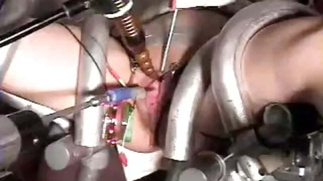 Rubia con dos consoladores brutales porno en español audio latino