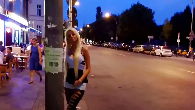 se sexo anal audio latino la folla en el balcon